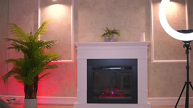 Abbela White online show from December 2025 07:15:02 AM