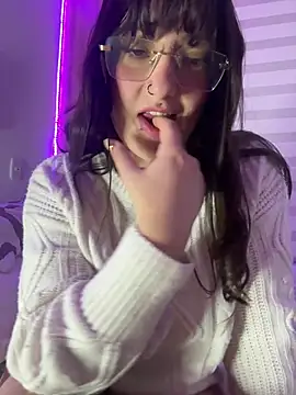 Megan lu2 online show from February 2025 04:21:01 AM