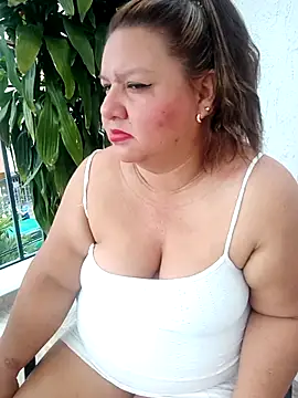 HORNY MATURE25 online show from September 2025 04:50:02 PM