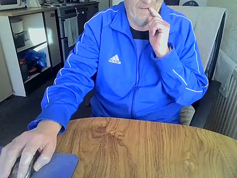 daddyflash online show from February 2026 09:16:02 AM