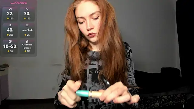 KitsuneRem online show from September 2025 10:13:01 PM