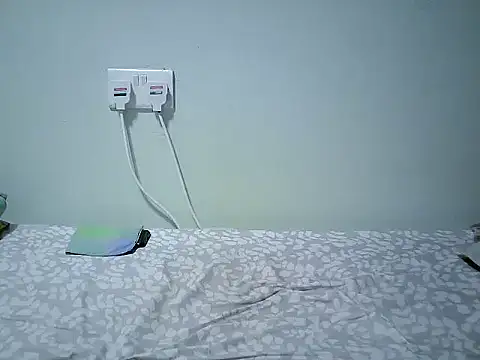 lupita 0 online show from November 2025 02:10:02 PM