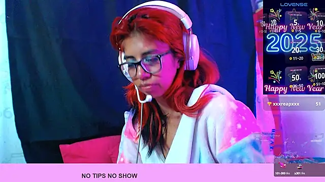 Snapshot of Roxanbunny1 chatting on January 2025 06:17:01 AM Roxanbunny1 online show from January 2025 06:17:01 AM