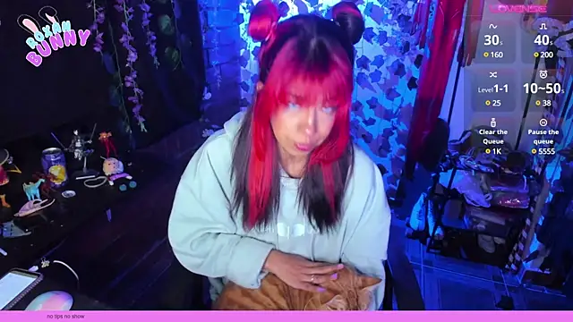 Snapshot of Roxanbunny1 chatting on February 2025 02:45:02 AM Roxanbunny1 online show from February 2025 02:45:02 AM