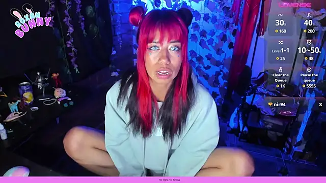 Snapshot of Roxanbunny1 chatting on February 2025 05:47:02 AM Roxanbunny1 online show from February 2025 05:47:02 AM