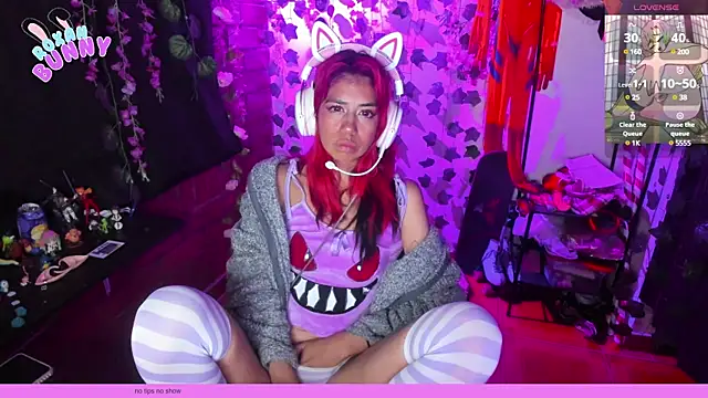 Snapshot of Roxanbunny1 chatting on February 2025 05:38:01 AM Roxanbunny1 online show from February 2025 05:38:01 AM