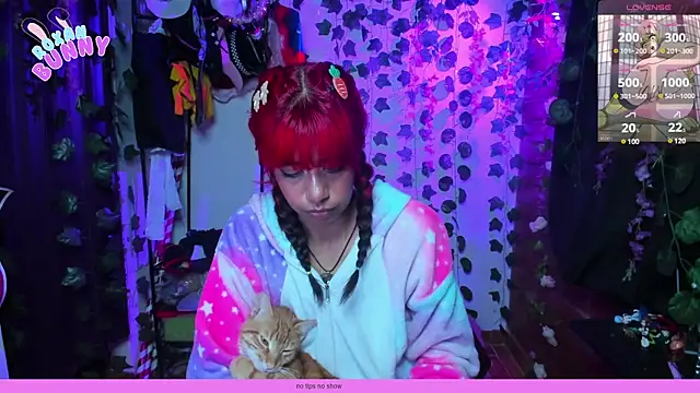 Snapshot of Roxanbunny1 chatting on March 2025 04:51:02 AM Roxanbunny1 online show from March 2025 04:51:02 AM