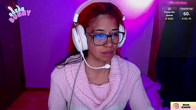 Snapshot of Roxanbunny1 chatting on September 2025 05:33:01 AM Roxanbunny1 online show from September 2025 05:33:01 AM