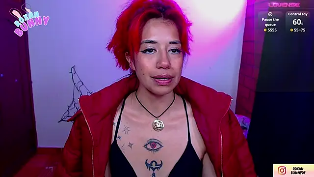 Snapshot of Roxanbunny1 chatting on October 2025 05:35:02 AM Roxanbunny1 online show from October 2025 05:35:02 AM