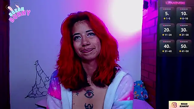 Snapshot of Roxanbunny1 chatting on October 2025 12:02:01 PM Roxanbunny1 online show from October 2025 12:02:01 PM