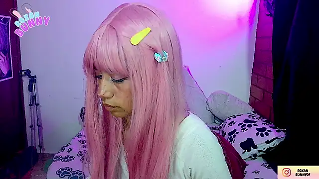 Snapshot of Roxanbunny1 chatting on November 2025 05:29:02 AM Roxanbunny1 online show from November 2025 05:29:02 AM