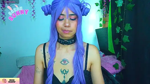 Snapshot of Roxanbunny1 chatting on January 2026 08:10:02 PM Roxanbunny1 online show from January 2026 08:10:02 PM