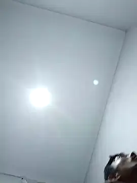 Dwirosebig online show from March 2025 11:42:02 AM