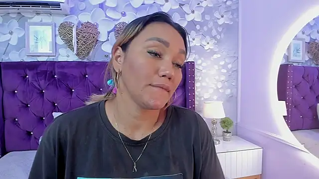 Snapshot of dalila_salazar chatting on June 2026 03:00:01 AM dalila salazar online show from June 2026 03:00:01 AM