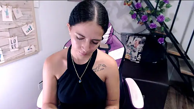 Snapshot of samantha_baby_ chatting on July 2026 07:06:02 PM samantha baby online show from July 2026 07:06:02 PM