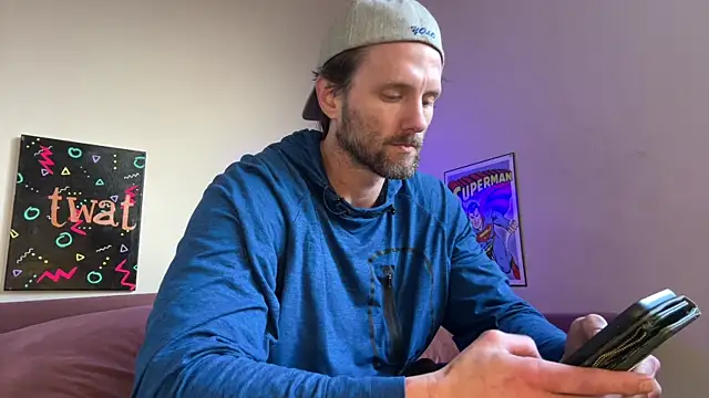 Snapshot of alexmannd chatting on February 2026 05:52:01 PM alexmannd online show from February 2026 05:52:01 PM