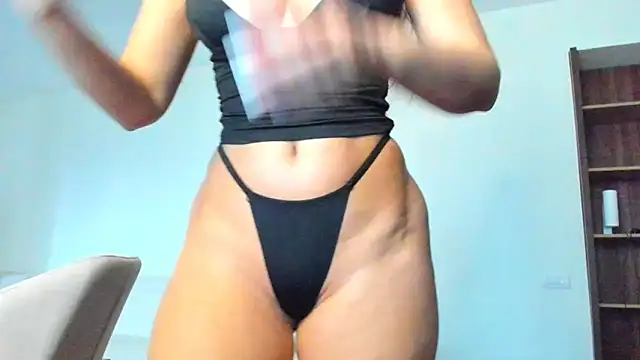 FameAndFlavour online show from November 2025 01:21:02 PM