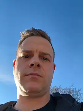 Snapshot of Danii0790 chatting on December 2025 01:07:01 PM Danii0790 online show from December 2025 01:07:01 PM