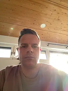 Snapshot of Danii0790 chatting on December 2025 10:12:01 AM Danii0790 online show from December 2025 10:12:01 AM