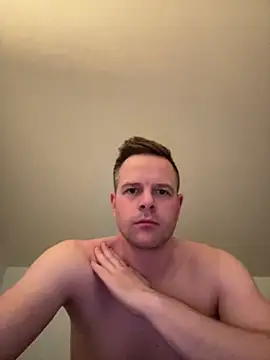 Snapshot of Danii0790 chatting on March 2026 05:08:02 AM Danii0790 online show from March 2026 05:08:02 AM