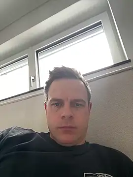 Snapshot of Danii0790 chatting on March 2026 12:10:02 PM Danii0790 online show from March 2026 12:10:02 PM