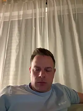 Snapshot of Danii0790 chatting on April 2026 08:20:02 PM Danii0790 online show from April 2026 08:20:02 PM