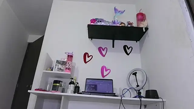 Snapshot of ari_sexy1 chatting on September 2025 01:39:02 AM ari sexy1 online show from September 2025 01:39:02 AM