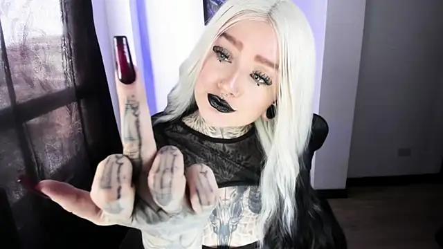 Anaii Gomez online show from November 2025 05:46:02 PM