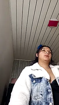 Charis 21 online show from February 2026 06:00:02 PM