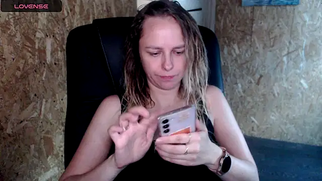 Snapshot of las_sweet chatting on June 2026 03:57:01 PM las sweet online show from June 2026 03:57:01 PM