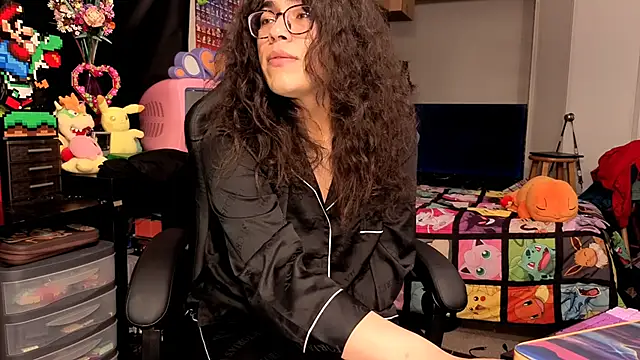 Snapshot of ShinyCherub chatting on September 2025 11:45:02 AM ShinyCherub online show from September 2025 11:45:02 AM