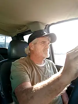 TTolbert online show from December 2024 05:18:02 PM