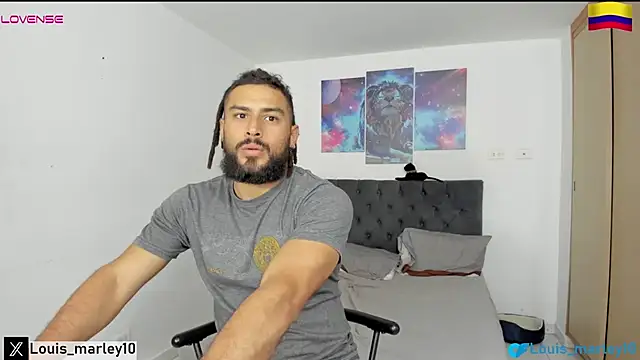 Snapshot of Louis_marley__ chatting on January 2025 11:13:01 PM Louis marley online show from January 2025 11:13:01 PM