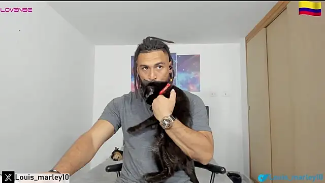 Snapshot of Louis_marley__ chatting on February 2025 12:54:01 AM Louis marley online show from February 2025 12:54:01 AM