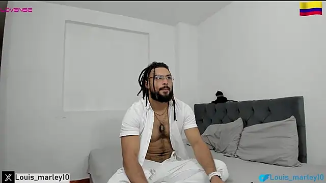 Snapshot of Louis_marley__ chatting on April 2026 04:55:01 PM Louis marley online show from April 2026 04:55:01 PM