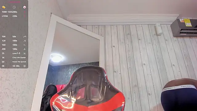 DominicSccott online show from November 2025 01:00:02 PM