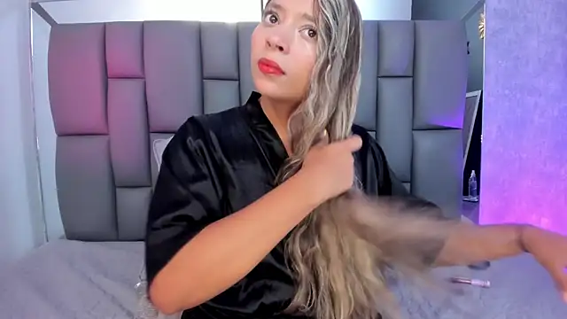  MiaBrown  online show from February 2025 12:05:02 PM