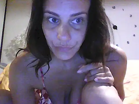 Snapshot of Emyly83 chatting on July 2026 10:00:02 AM Emyly83 online show from July 2026 10:00:02 AM