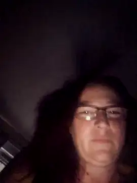 angelbaby1998 online show from November 2025 11:21:02 PM