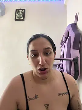liz dirty online show from June 2026 09:40:01 PM