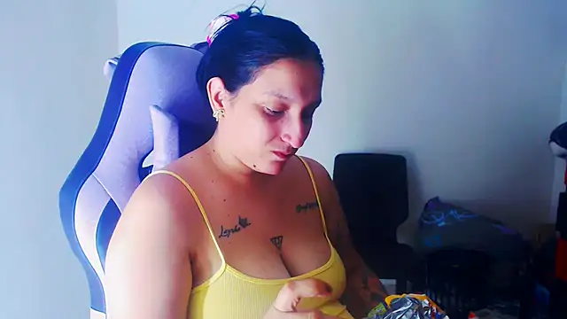 liz dirty online show from July 2026 10:35:01 PM