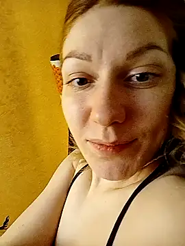 Snapshot of _Sweet_Love_ chatting on February 2025 03:20:02 PM Sweet Love online show from February 2025 03:20:02 PM