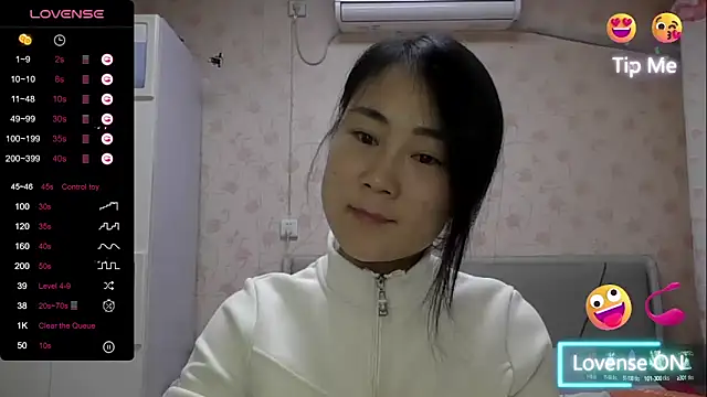 Elvira baby online show from February 2025 04:22:01 PM