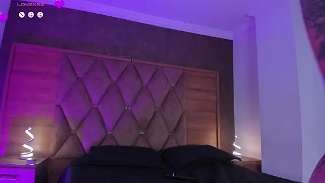 CamileHolmes online show from April 2026 05:12:02 AM