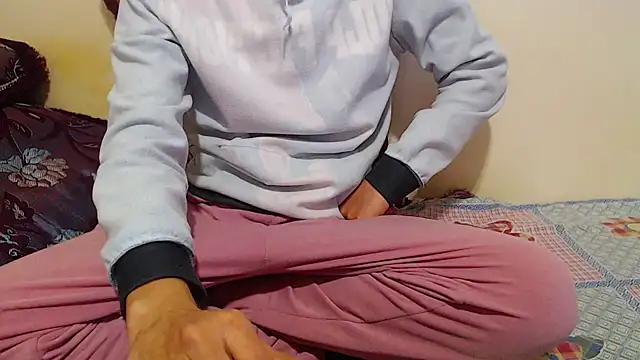 Alexdelarge323 online show from March 2025 03:42:02 PM