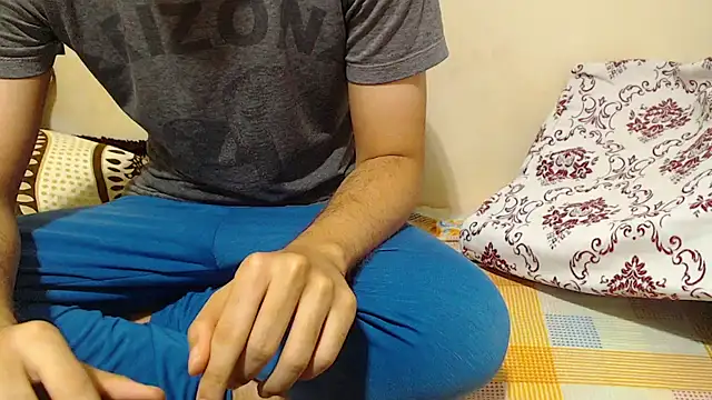 Alexdelarge323 online show from November 2025 11:33:01 AM