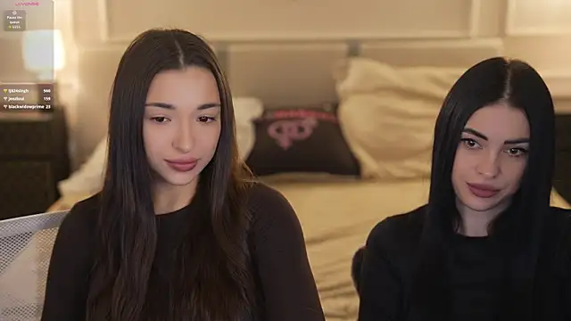 Jasmine Flow online show from December 2025 11:48:01 AM