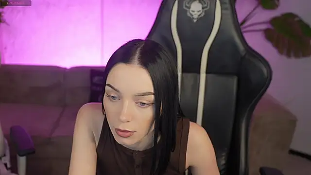 Jasmine Flow online show from April 2026 07:20:02 AM