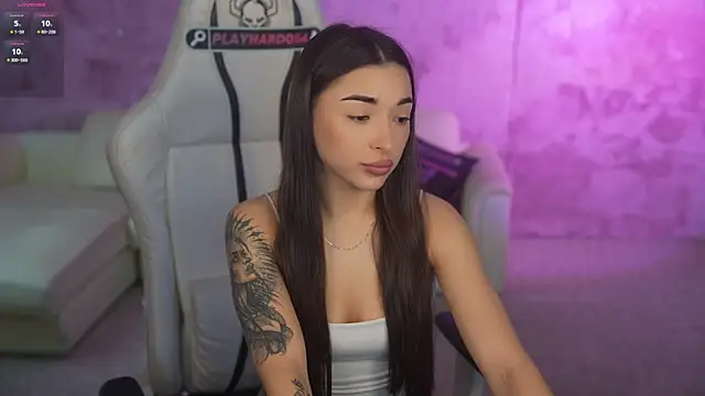 Snapshot of Jasmine_Flow chatting on May 2026 07:46:02 AM Jasmine Flow online show from May 2026 07:46:02 AM