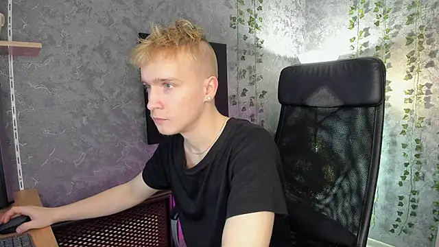 AlexxSweet online show from January 2025 06:56:02 AM